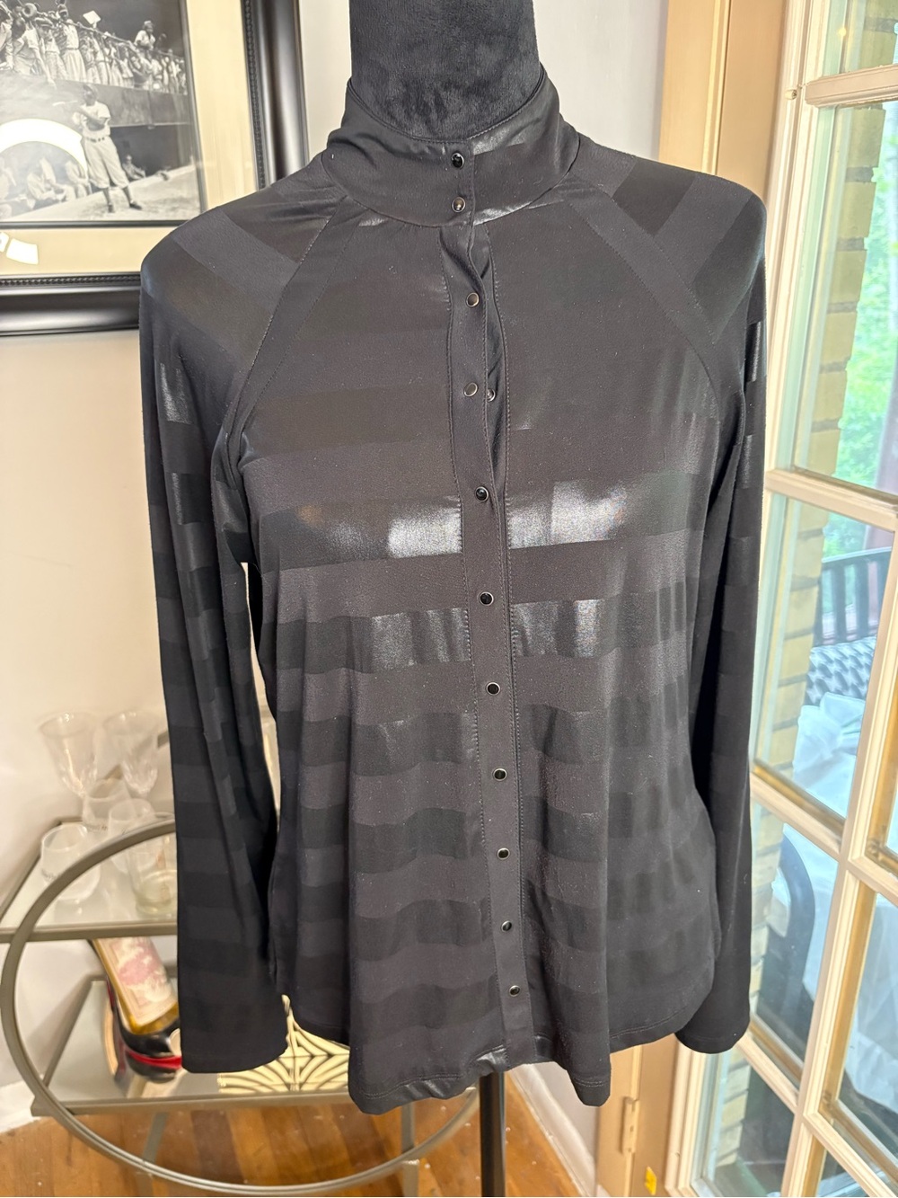 Jamie Sadock Black Stripe Snap-Front Long Sleeve Top large